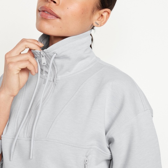 NWT OLD NAVY Dynamic Fleece Half Zip Color Gray Size LARGE - Picture 4 of 5